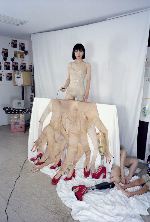 C-print (Handprinted) 180 x 120 cm (70 7/8 x 47 1/4 in.) Edition de / of 3 + 2 AP