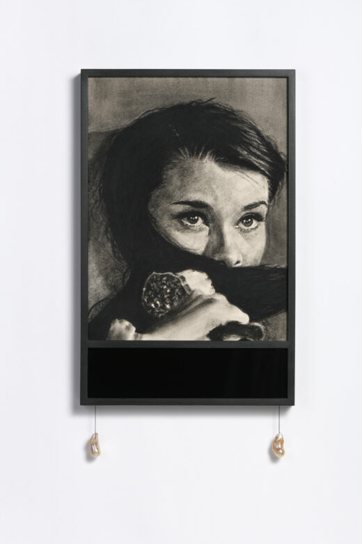 Fusain sur papier, perles baroques, chaine, verre-miroir / Charcoal on paper, Baroque Flame pearls, chain, mirrored glass 53 x 29 x 3 cm (20 7/8 x 11 3/8 x 1 1/8 in.)