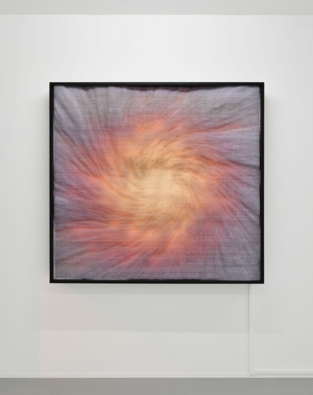 Polycarbonate alvéolé, Contreplaqué, pvc, LEDs / Polycarbonate, plywood, pvc, LED lights 150 x 140 x 20 cm (59 x 55 1/8 x 7 7/8 in.)