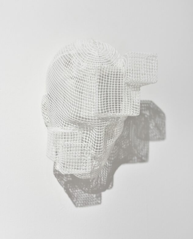 Grillage plastique thermoformé, miroir / Thermoshaped plastic mesh, mirror 30 x 20 x 15 cm (11 3/4 x 7 7/8 x 5 7/8 in.)