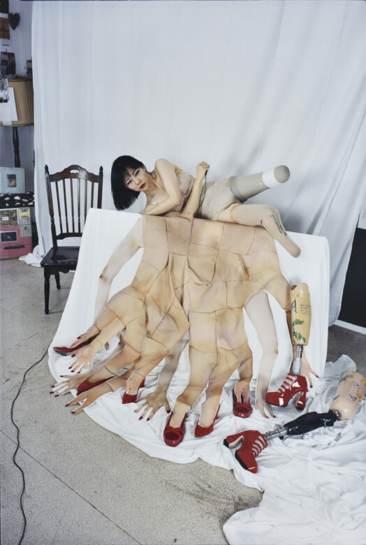 C-print (Handprinted) 180 x 120 cm (70 7/8 x 47 1/4 in.) Edition de / of 3 + 2 AP Photo : Rebecca Fanuele