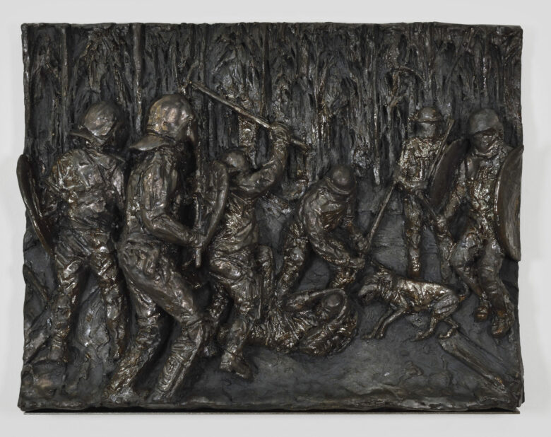 Céramique / Ceramics 34 x 42 x 10 cm (13 3/8 x 16 1/2 x 3 7/8 in.)