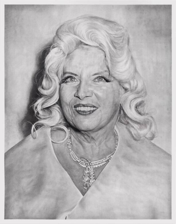 Crayon et mine de graphite sur papier / Pencil and graphite on paper 225 x 178 cm (88 5/8 x 70 1/8 in.)