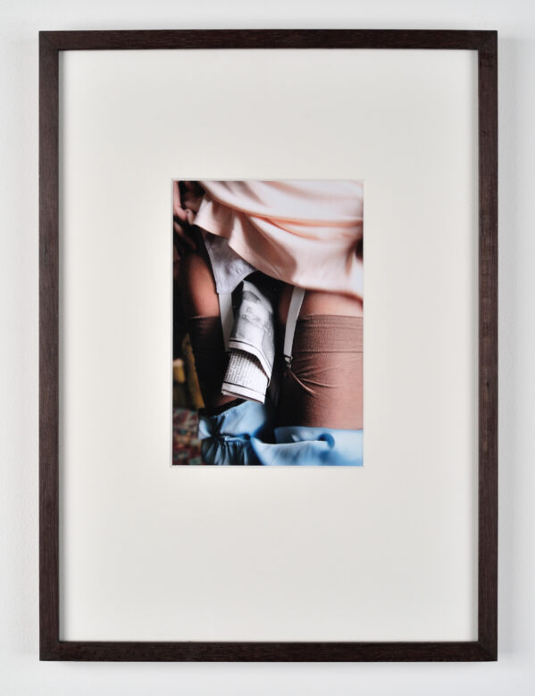 Papier, photographie, pièce unique / Paper, photography unique piece 27 x 21 cm (10 5/8 x 8 1/4 in.)