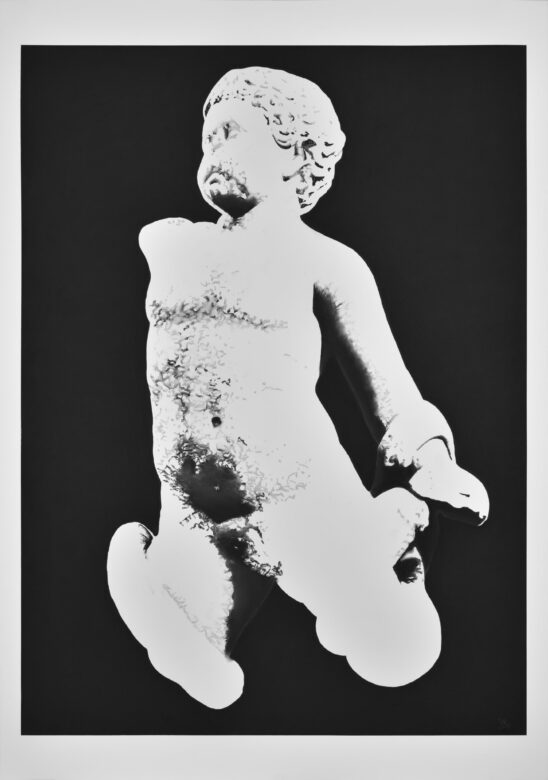 Dessin aux pigments naturels et fusains, papier Canson 224 g/m2 / Drawing with natural pigments and charcoal on Canson paper 224 g/m2 130 x 95 cm (51 1/8 x 37 3/8 in.) 133 x 98 cm (52 3/8 x 38 5/8 in.) encadré / framed