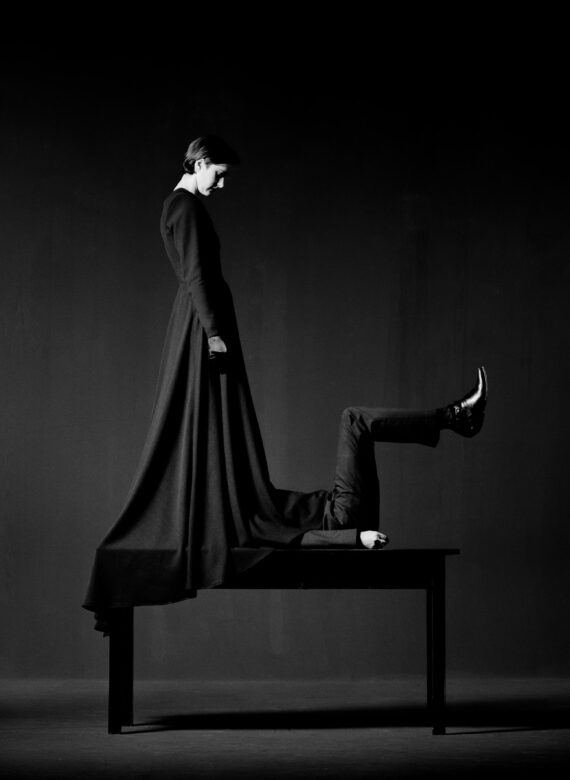 C-print 171 x 125 cm (67 3/8 x 49 1/4 in.) Edition de / of 3 + 2 AP