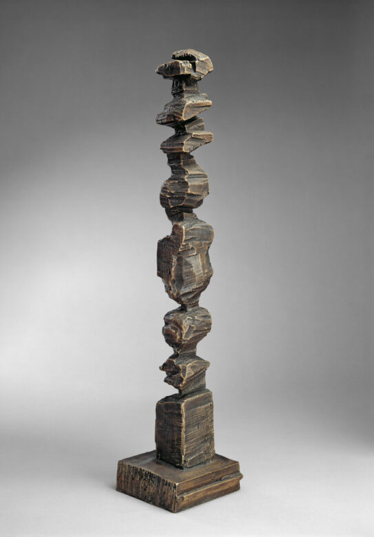 Bronze patiné / Patinated bronze 66,5 x 13 x 14 cm (26 1/8 x 5 1/8 x 5 1/2 in.) Edition de / of 6