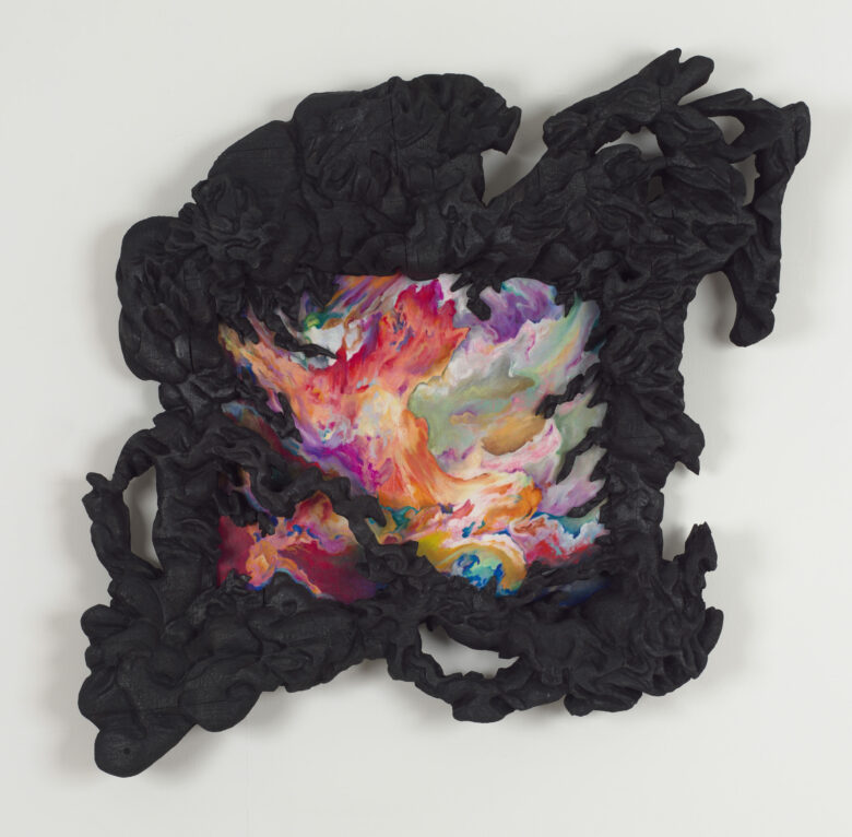 Pastel gras sur papier et bois brûlé / Oil pastel on paper and burnt wood 101 x 103 cm (39 3/4 x 40 1/2 in.)