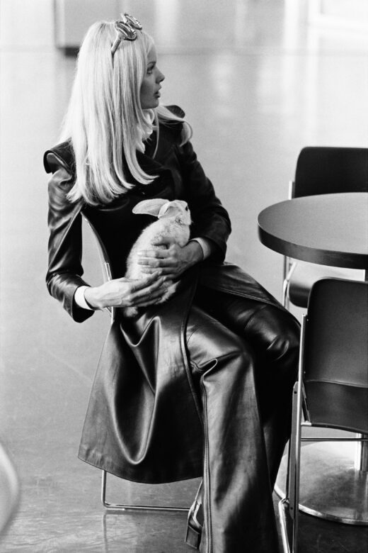 Tirage argentique noir et blanc / Black and white silver print, framed 55 x 36,6 cm (21 5/8 x 14 3/8 in.) Edition de / of 5