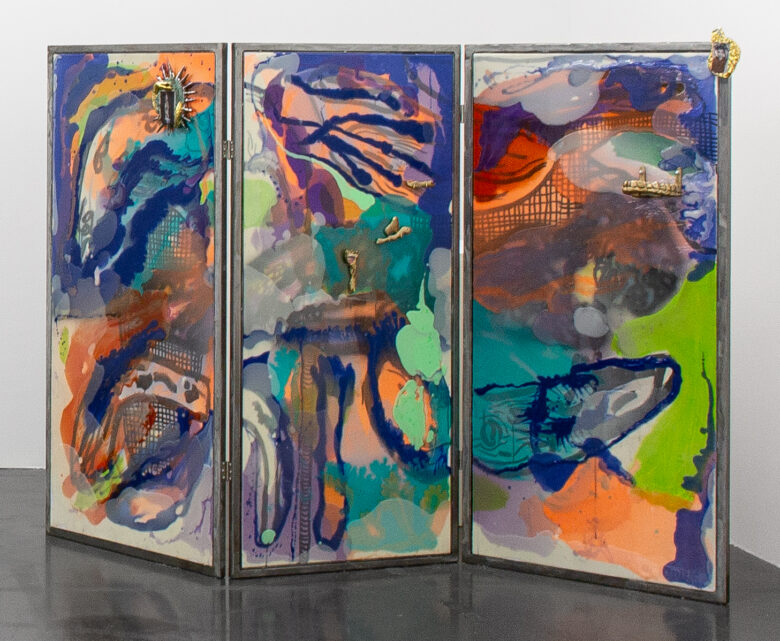 Acier, bois, résine, bronze, améthyste, velours / Ceramics 150 x 75 x 20 cm (59 x 29 1/2 x 7 7/8 in.)